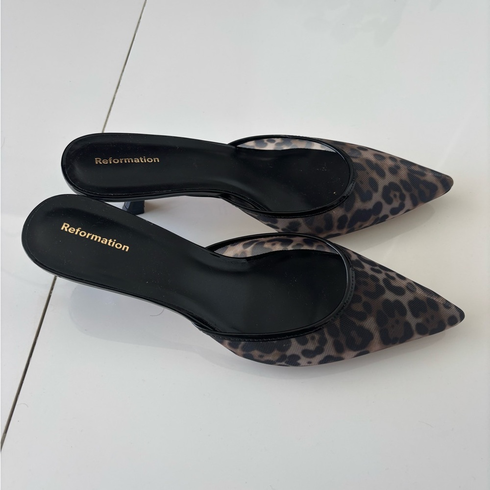 Reformation Leopard Print Pointed Mule Slides in Black and Brown - Picture 2 of 3